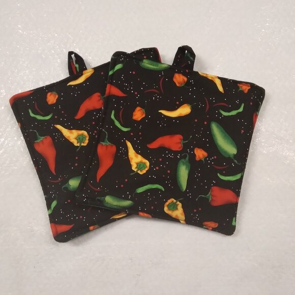Chili Peppers Pot Holders 8.5" Square 5 Layers Thick - Picture 1 of 1